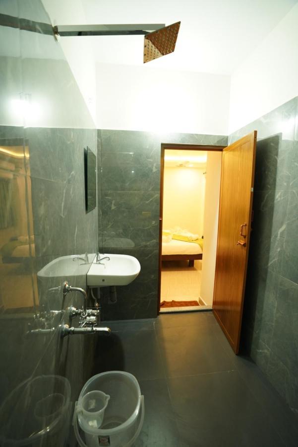 Saara Inn Pondicherry Luaran gambar