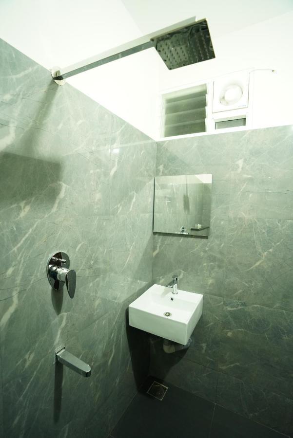 Saara Inn Pondicherry Luaran gambar