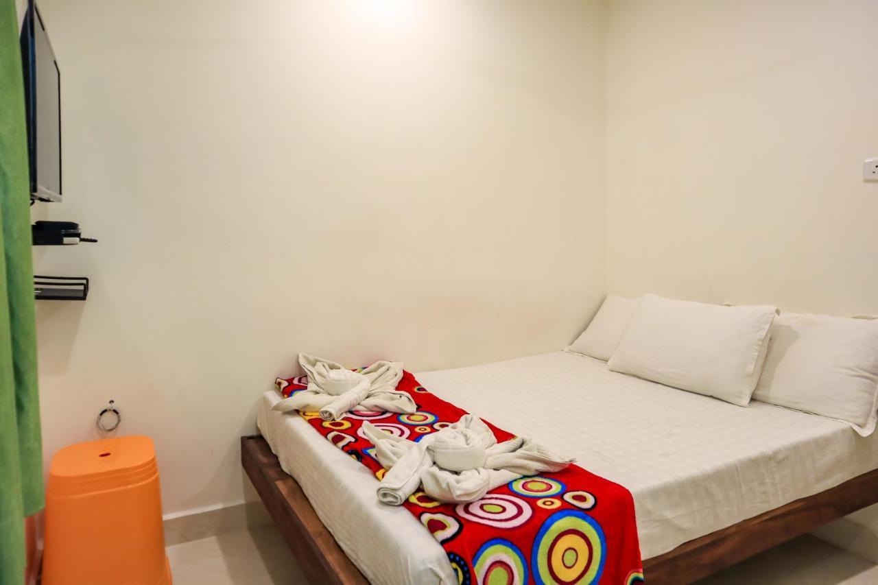 Saara Inn Pondicherry Luaran gambar